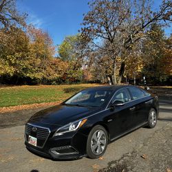 2016 Hyundai Sonata Hybrid