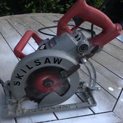 Skil 7 1/4” Magnesium Worm Drive Circular Skilsaw