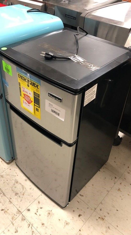 Magic chef mini fridge