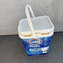 Chlorine tablets