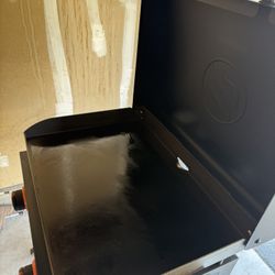 22” Blackstone Flat Top Grill 