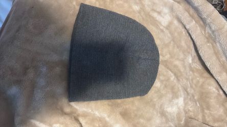 Grey beanie