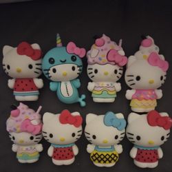 8 Hello Kitty Dolls