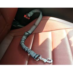 2pcs Dog Car Seatbelts Adjustable Pet Seat Harness 