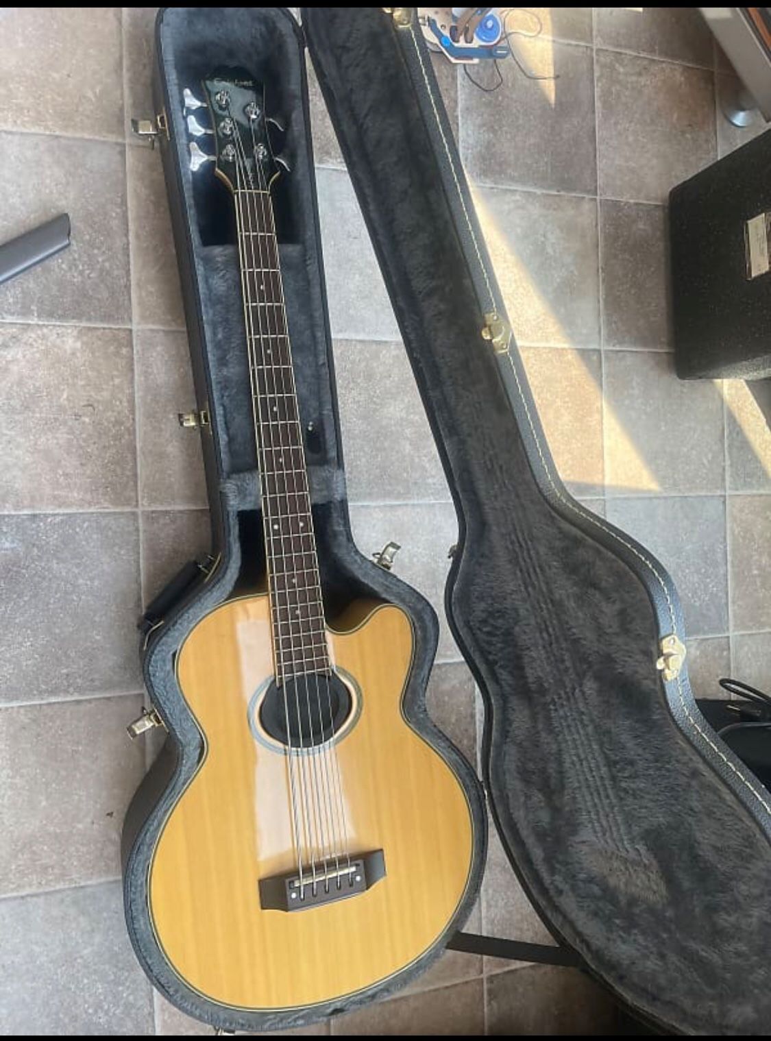 Epiphone El Capitan J-200 Studio Bass 2022 - Present - Vintage Natural