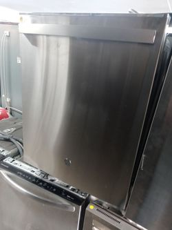 GE stainless steel dishwasher with stainless tub - Free delivery