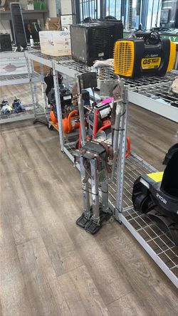 Dry wall stilts