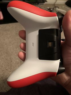 Xbox Remote With Charging Dock