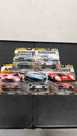 Hot Wheels Circuit Legends 5-Car Set