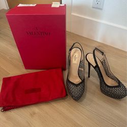 ✨ Valentino Garavani Swarovski Crystal Slingback Heels – Size 39.5 ✨