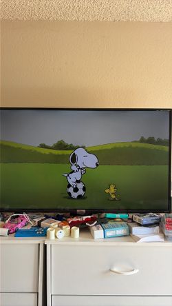 TCL Roku TV 4K 43”