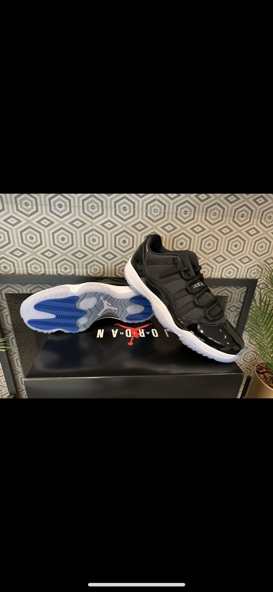 Jordan 11 Low “Space Jam”