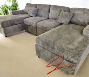 SUPER COMFY SOFA