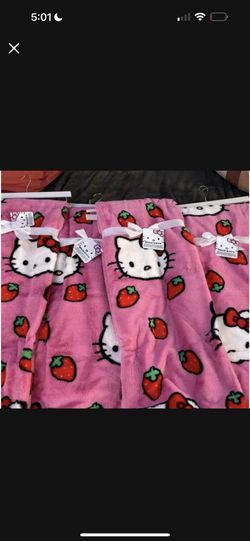 Hello Kitty Blanket