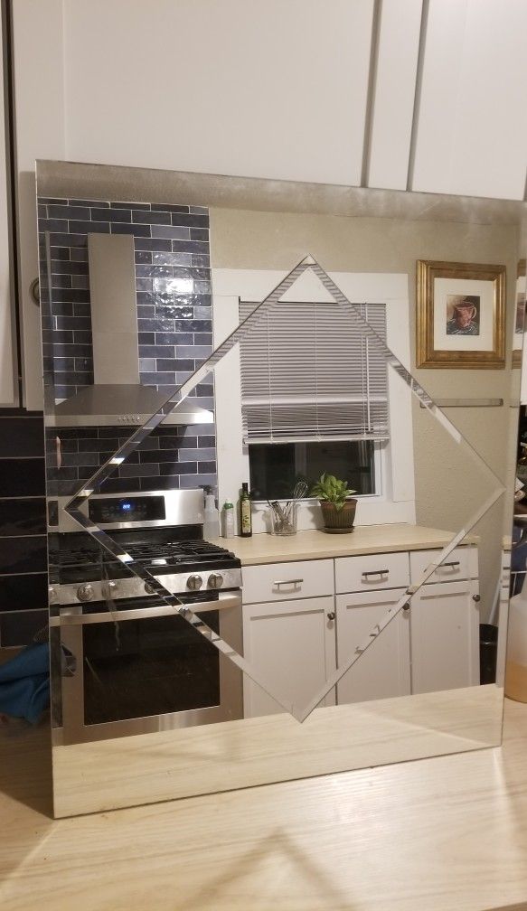 Vintage Diamond Framed Two TIER mirror 24x29 Excellent condition