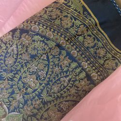 2 Silk Zippered New Pillow Cases From Abroad 