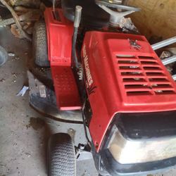 Tractor 
