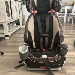 Graco Nautilus 65 LX Booster with Back