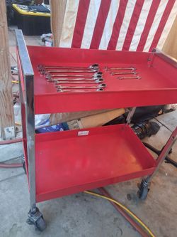Vintage snap on tool cart w/tools