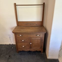 Antique Washing Station 