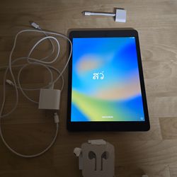 10.2" apple iPad 9th generation