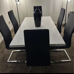 BLACK DINING CHAIRS 🪑😍🖤