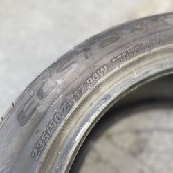 235/50 R17