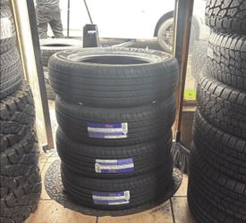225 60 17 Set of 4 New RoadOne Tires