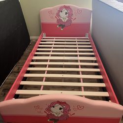 Kids Twin Bed 