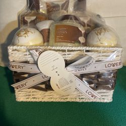 Gift Basket 