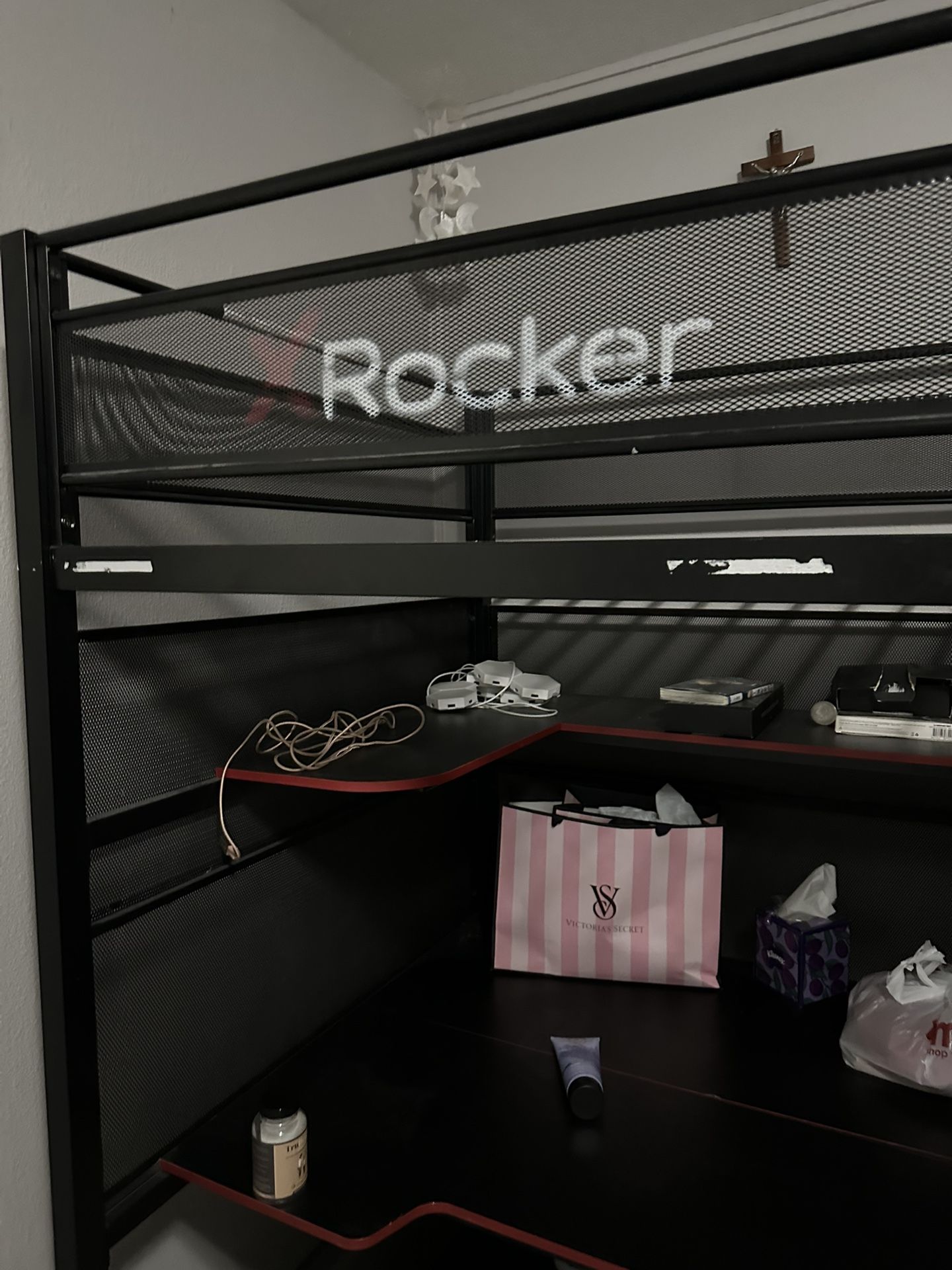 X Rocker Battle Bunk Bed (desk+twin bunk on top)