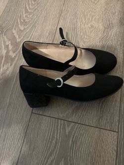 Girl’s heels