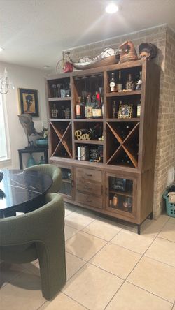 Bar Or liquor Cabinet 