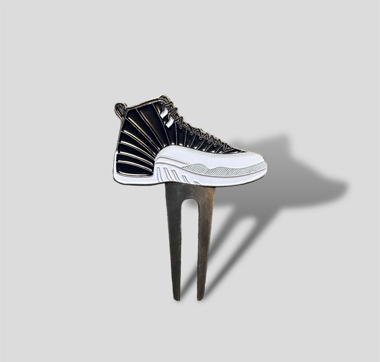 Jordan 12 Divot Tool