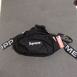 Supreme Waist Bag 210D Cordura ripstop nylon 5L SS17 for Sale in Renton, WA  - OfferUp