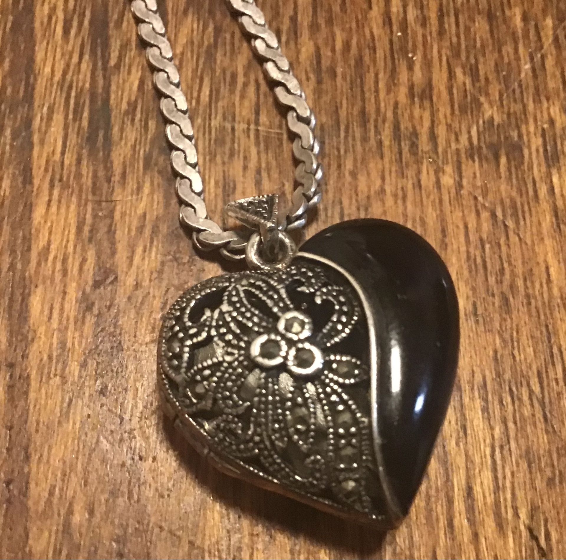 Sterling Onyx Marcasite heart vintage locket and 18 inch chain