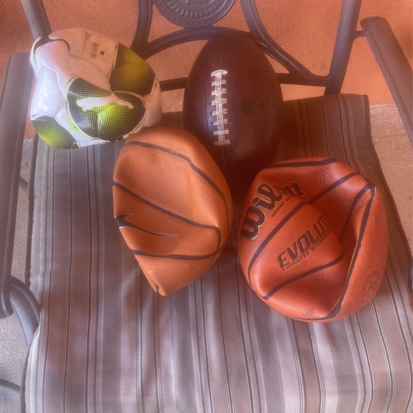 A Wilson NFL Pee Wee Football for Sale in Kerman, CA - OfferUp