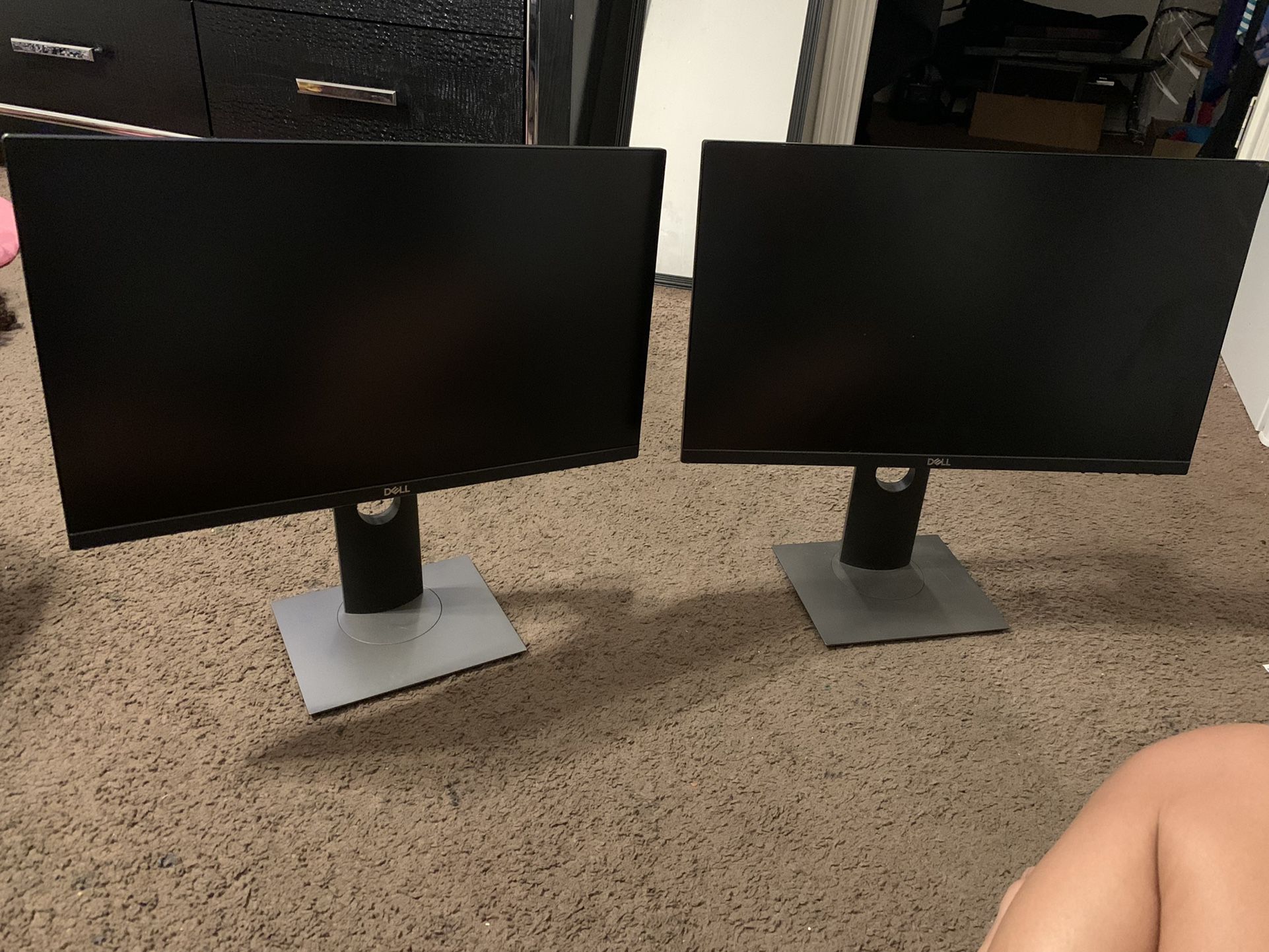Dell Monitors And Docking Station