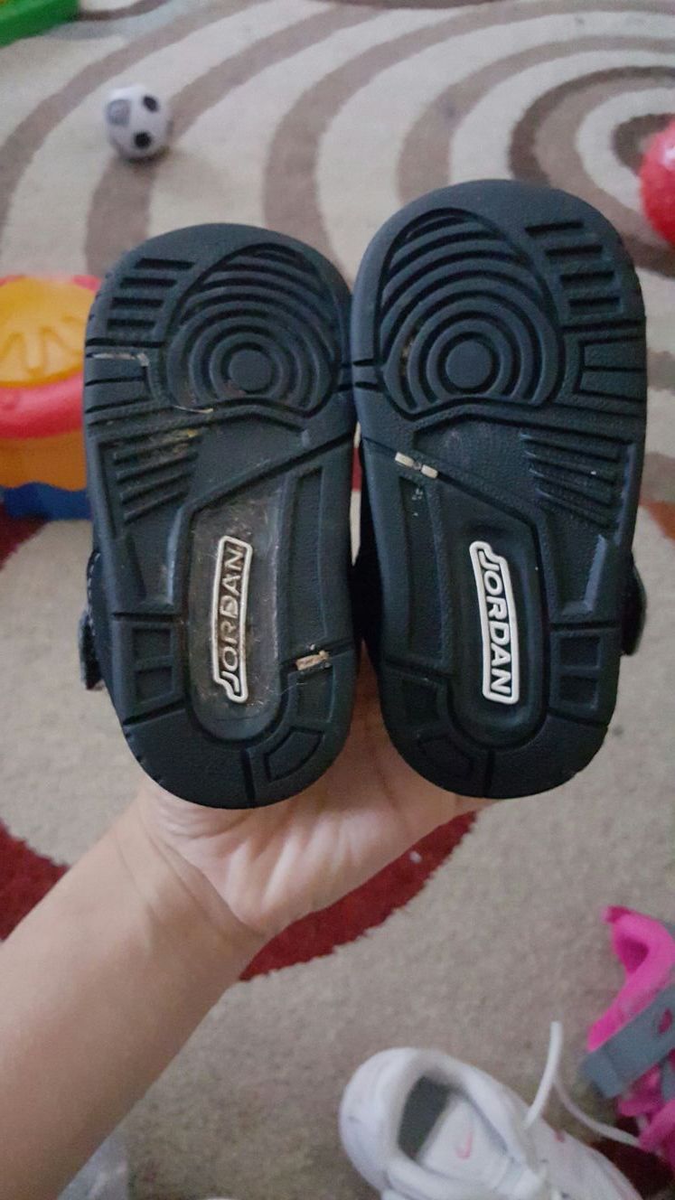 Baby jordans