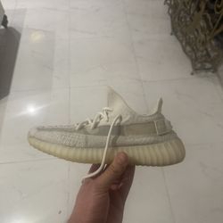 Yeezys Boost 350 “bone” Size 7.5