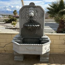 New Water Fountain Made Out Of Cement Perfect Gift 