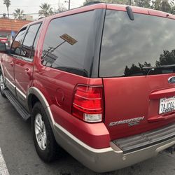 2004 Ford Expedition