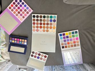 Make up palettes