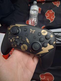 Wireless Pokémon Nintendo Switch Controller