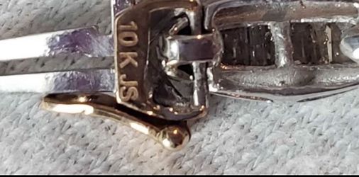 10K white and yellow gold,diamond bracelet.see pics for details.price is firm