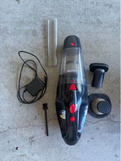 Rechargeable vacuum