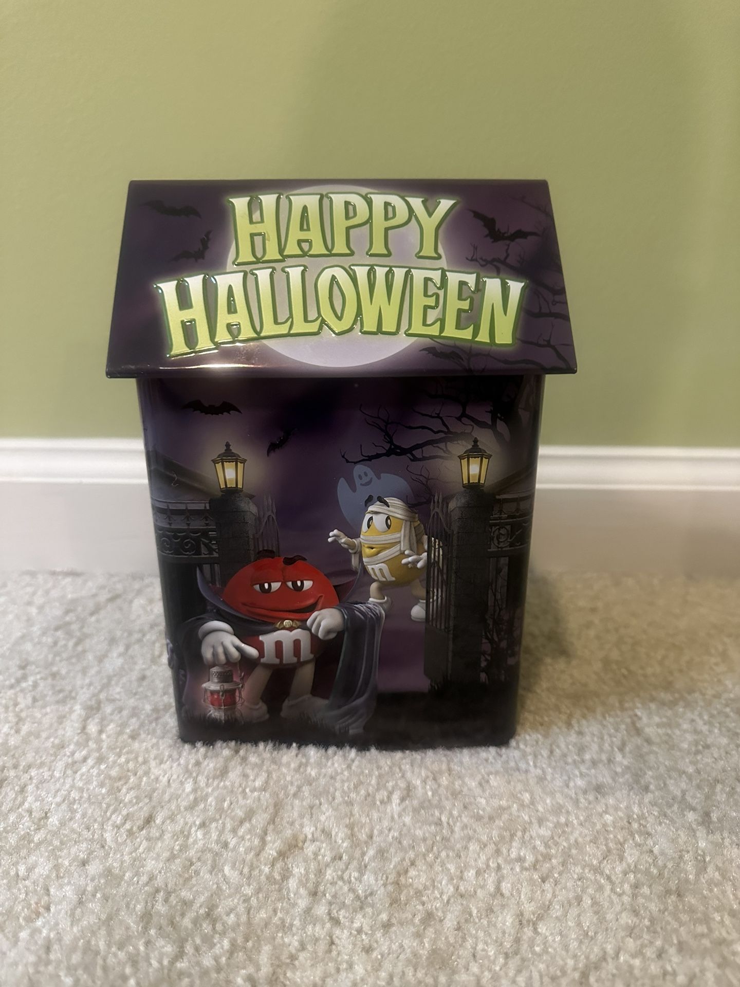 Halloween Tin