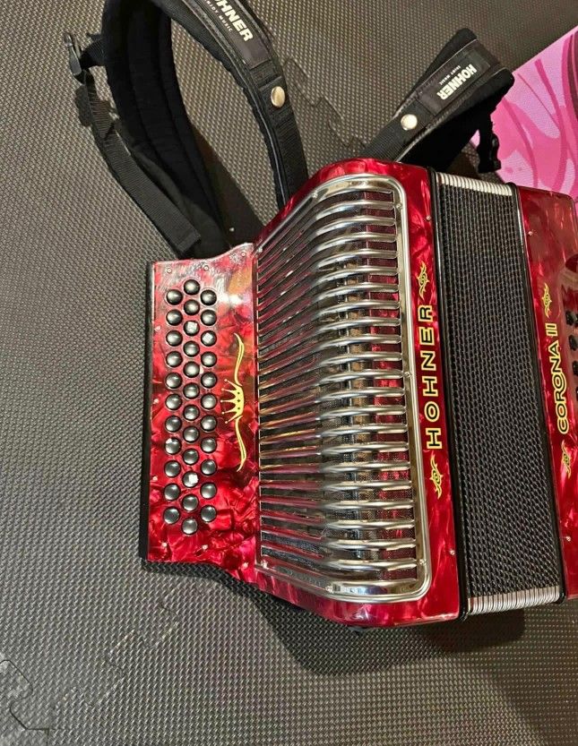 Accordion Horner Corona xtreme