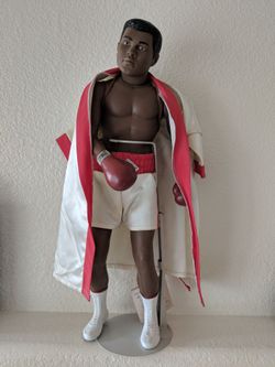 Vintage Muhammad Ali 1986 Doll
