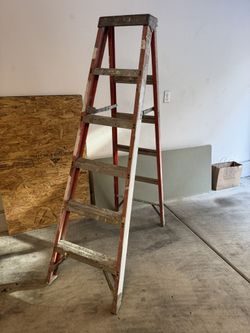  6 ft. Aluminum Step Ladder